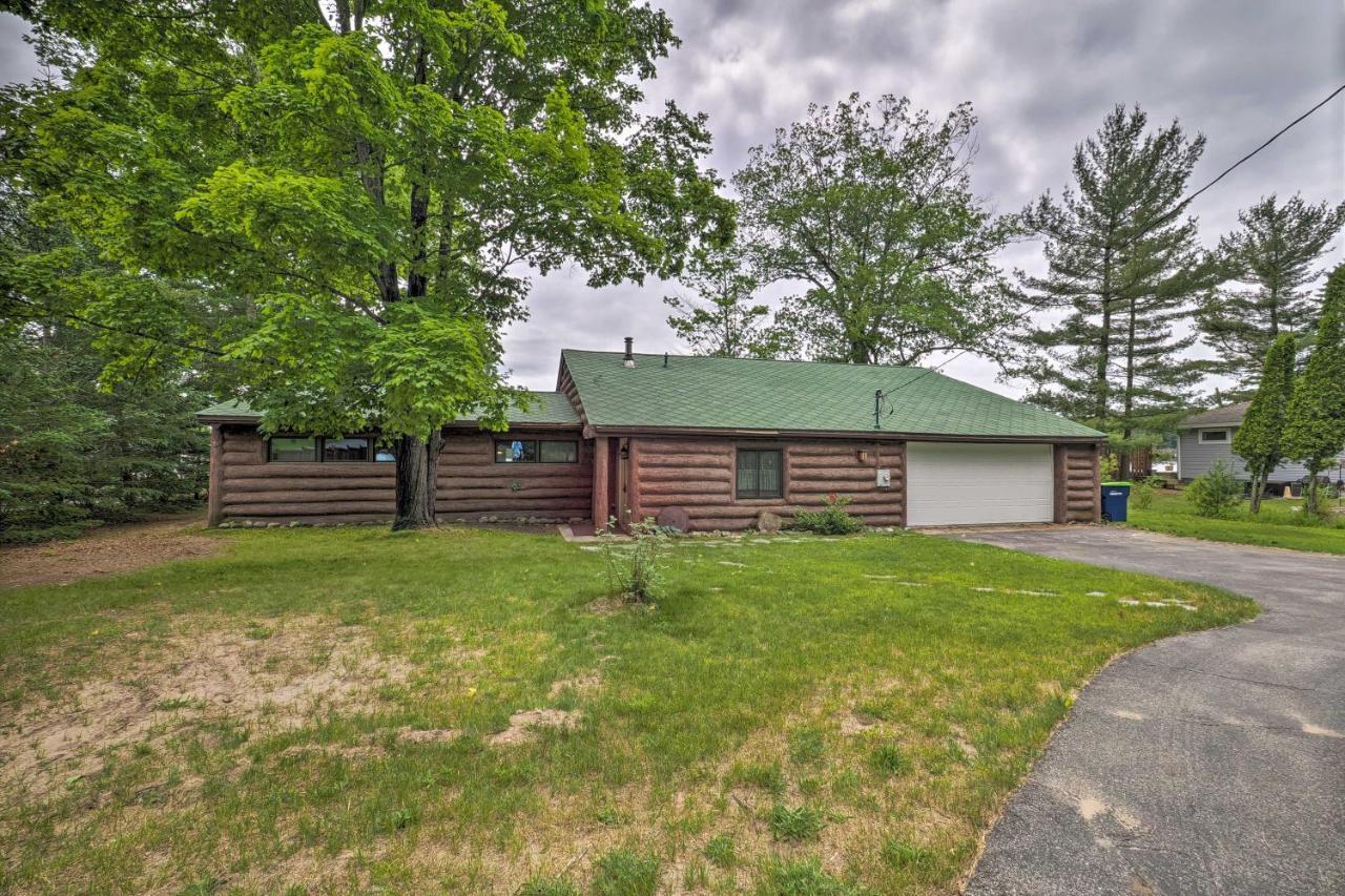 13 Mi To Downtown Quiet Lakefront Cottage Traverse City Exterior foto